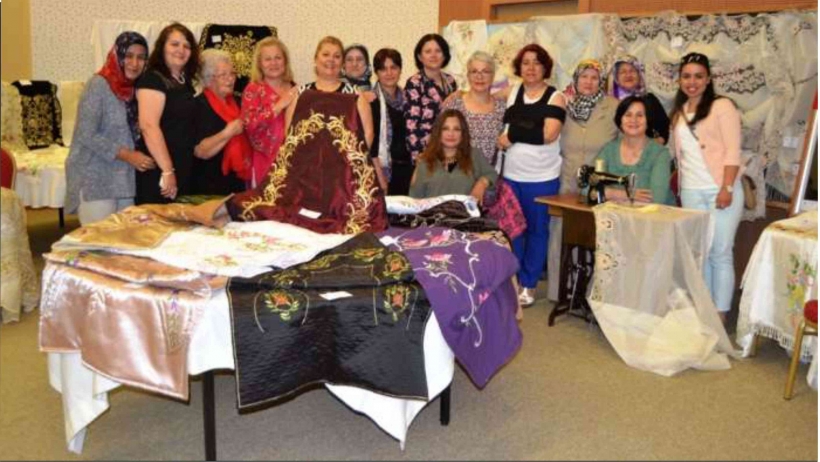 AYVALIK HEM&rsquo;İN YILSONU SERGİLERİ BAŞLADI