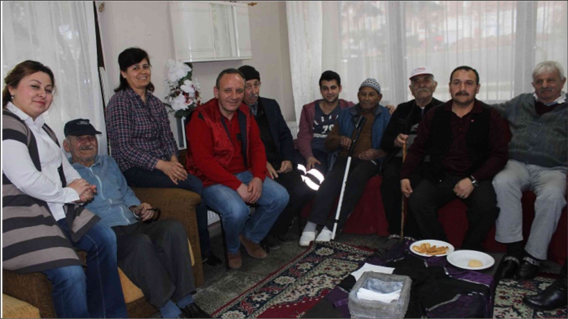 TEK İHTİYA&Ccedil;LARI BİRAZ İLGİ
