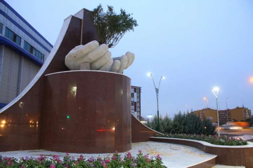 EDREMİT&rsquo;TE ZEYTİN ANITI A&Ccedil;ILIYOR