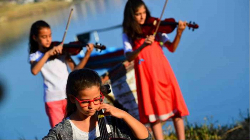 ZEYTİN &Ccedil;EKİRDEKLERİ YAZ KONSERLERİNE DEVAM EDİYOR