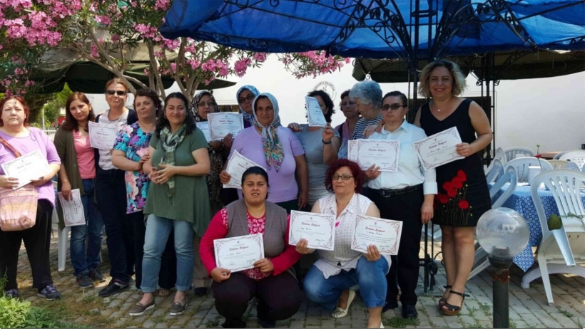 BURHANİYE&rsquo;DE KADINLARA &Uuml;CRETSİZ GİRİŞİMCİLİK KURSU