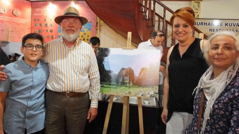 EDREMİTLİ İŞ ADAMI BAŞARILI FOTOĞRAF&Ccedil;I OLDU
