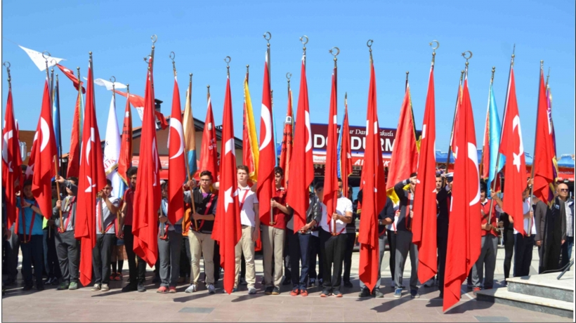 ATAT&Uuml;RK AYVALIK&rsquo;TA YAŞATILIYOR