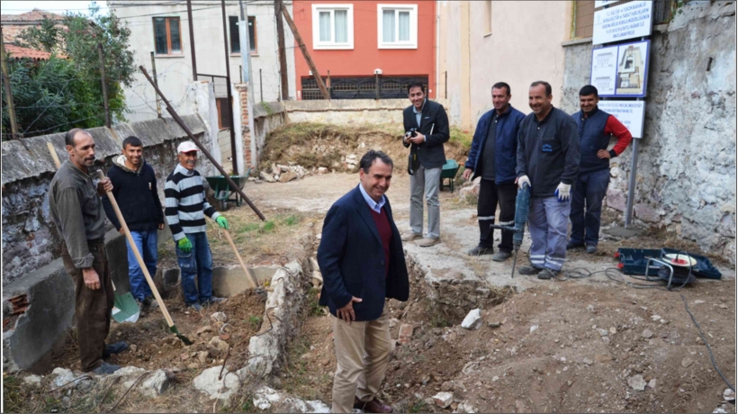 AYVALIKTA AYAZMA KİLİSESİ&rsquo;NE İLK NEŞTER VURULDU