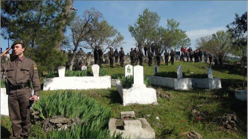 &Ccedil;ANAKKALE KAHRAMANI KOCA SEYİT MEZARI BAŞINDA ANILDI