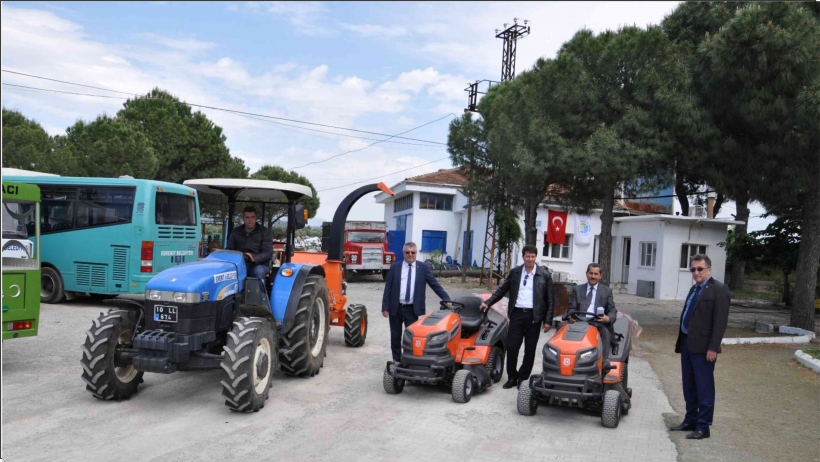 EDREMİT BELEDİYESİ&rsquo;NE YENİ MAKİNELER