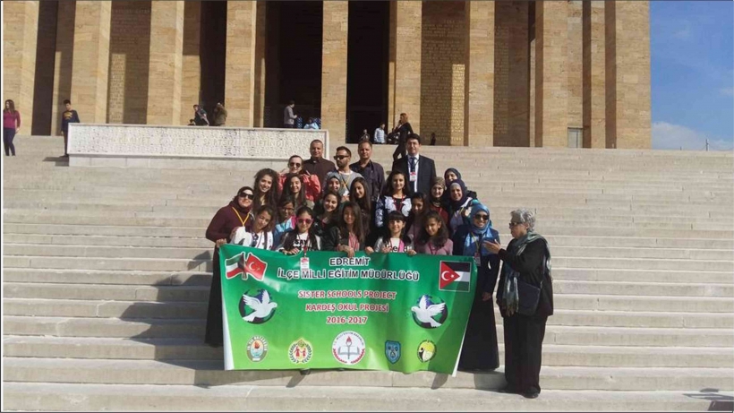 FİLİSTİNLİ &Ouml;ĞRENCİLER EDREMİT&rsquo;TE KARDEŞ OKULLARINI ZİYARET EDECEK