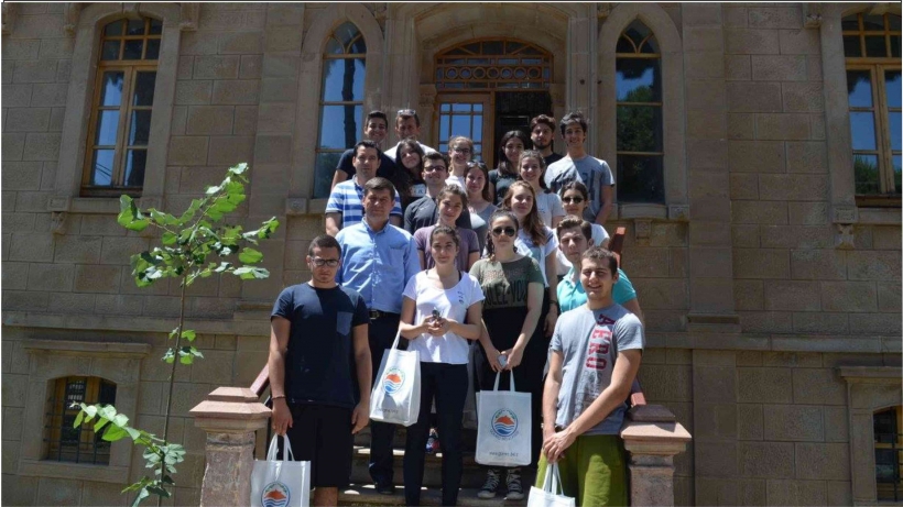 &Uuml;SK&Uuml;DAR AMERİKAN KOLEJİ G&Ouml;ME&Ccedil;&rsquo;TE