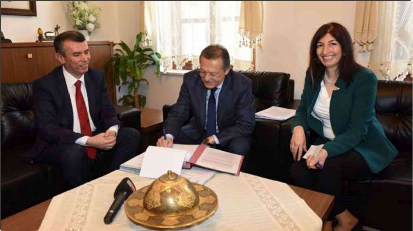 B&Uuml;Y&Uuml;KŞEHİR BELEDİYESİ EDREMİT'TEKİ SAHİLLERİ 10 YILLIĞINA KİRALADI