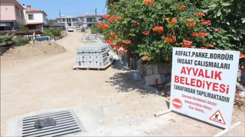 210.000 METRE KARELİK KİLİT PARKE YAPIM İŞİ CUNDA ADASI&rsquo;NDA S&Uuml;R&Uuml;YOR