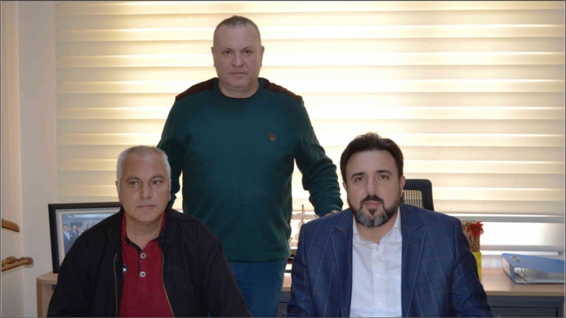 HAKAN KAYAALP&rsquo;TEN A&Ccedil;IKLAMALAR