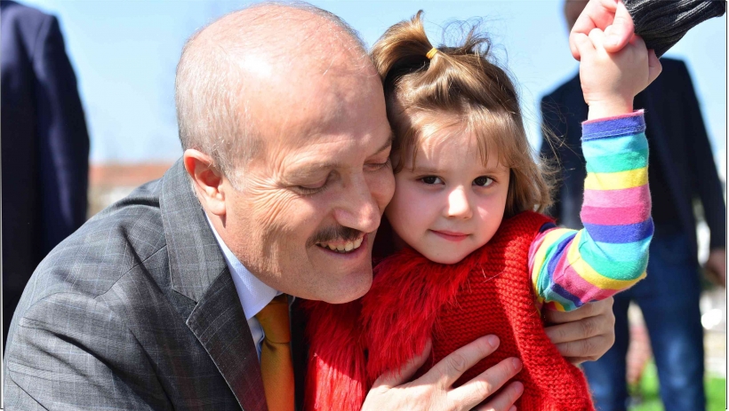 KAFAOĞLU&rsquo;NUN &Ccedil;OCUK SEVGİSİ